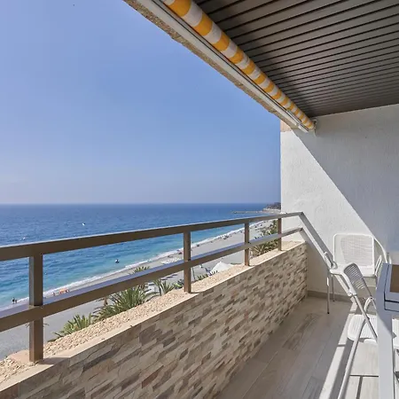 El Rompeolas