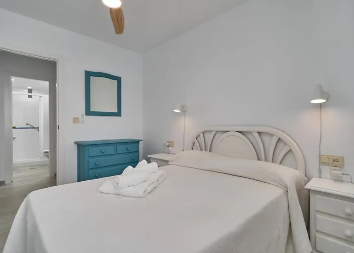 Apartment El Rompeolas