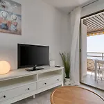 El Rompeolas